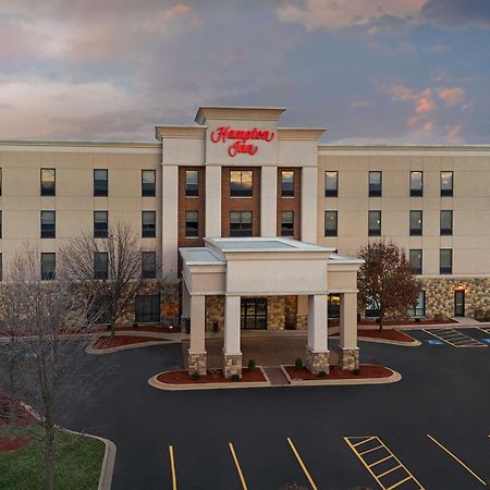 Hampton Inn Yorkville Kültér fotó