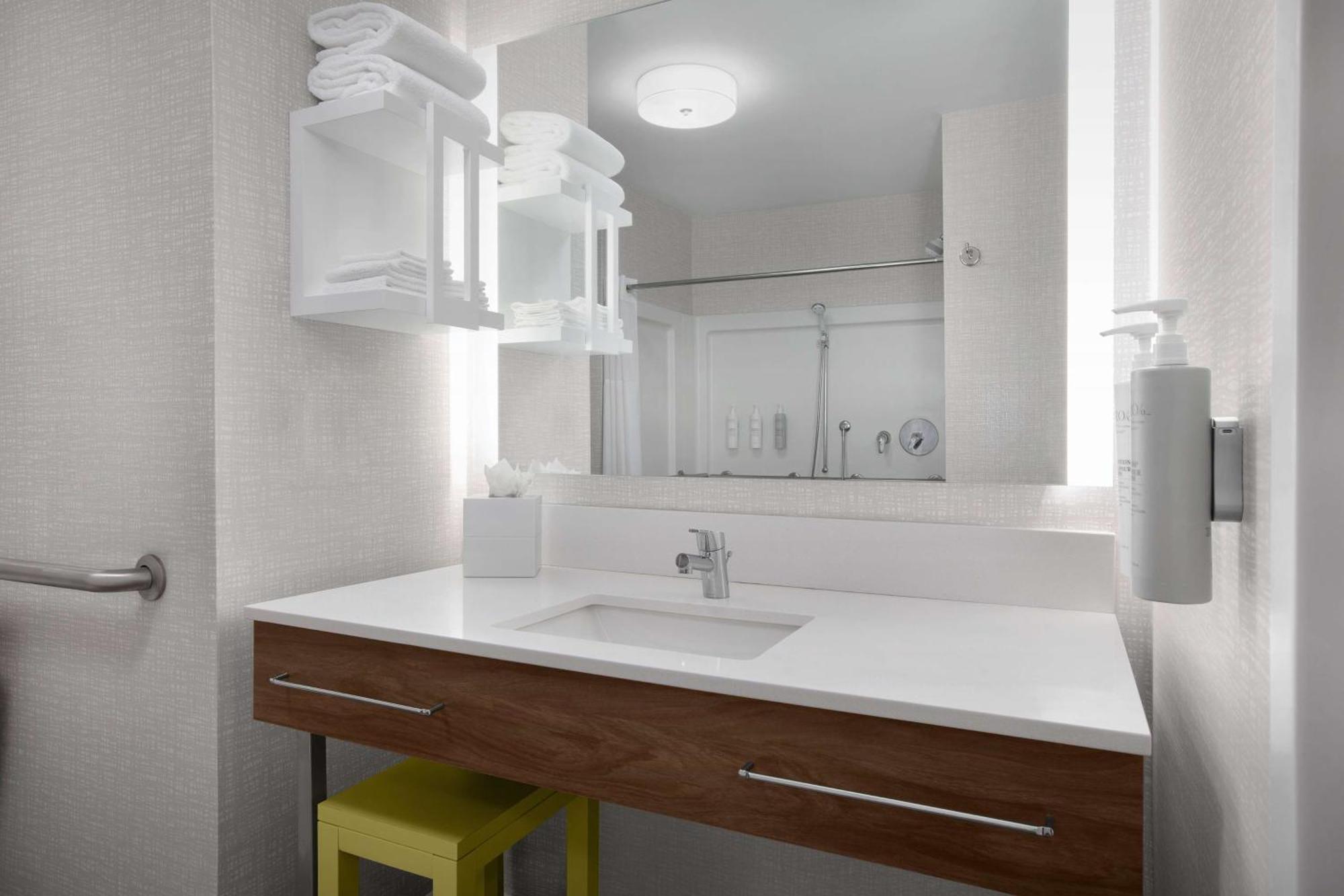 Hampton Inn Yorkville Kültér fotó