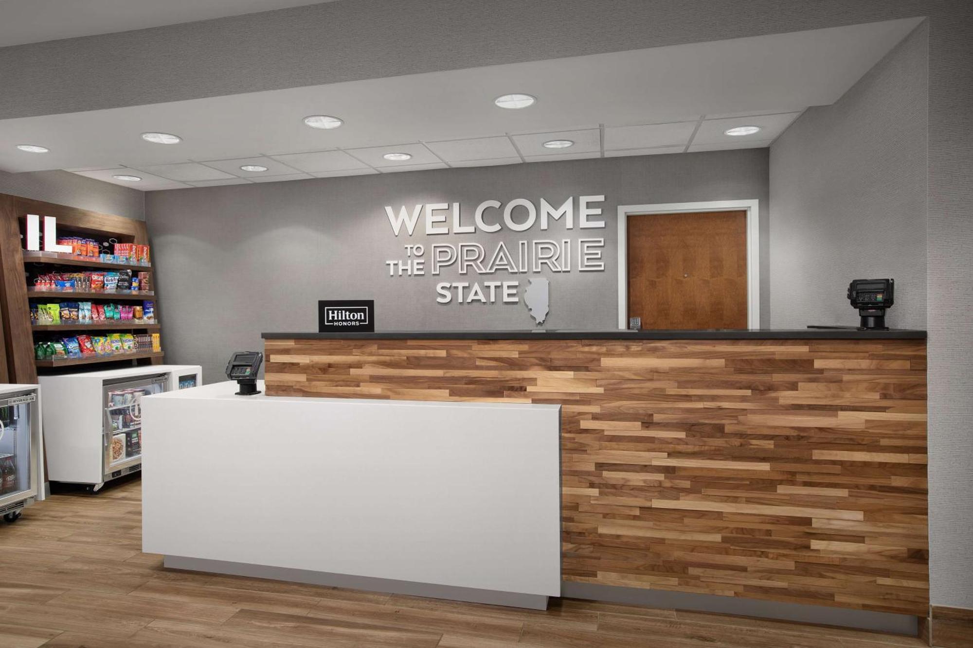 Hampton Inn Yorkville Kültér fotó